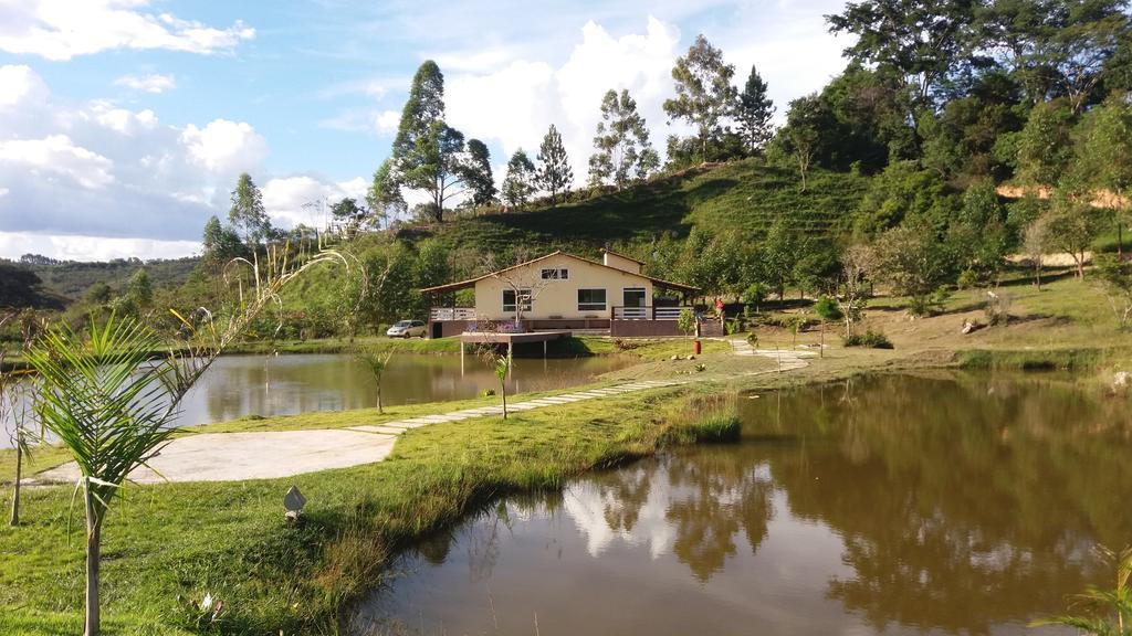 Jardim Dos Sonhos Hotel Santo Antônio do Leite Екстериор снимка